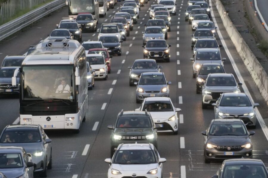 "25 Milioni di Viaggi: Controesodo sulla Rete Anas!"