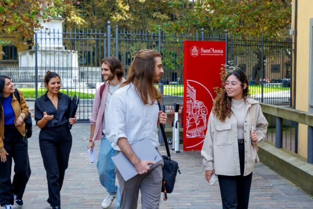 "4 nuove borse di studio all'Università Sant'Anna di Pisa!"