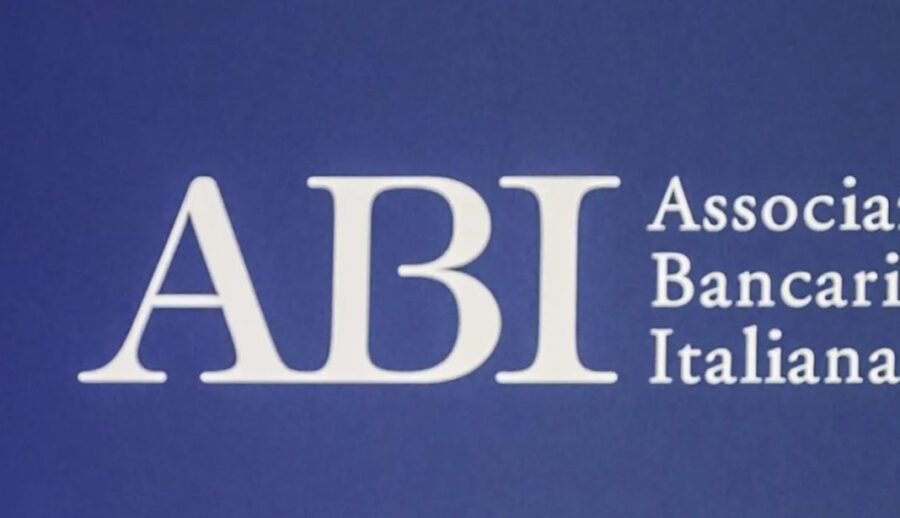 "Abi 2025: Potenziamento dei Canali Digitali per le Banche"