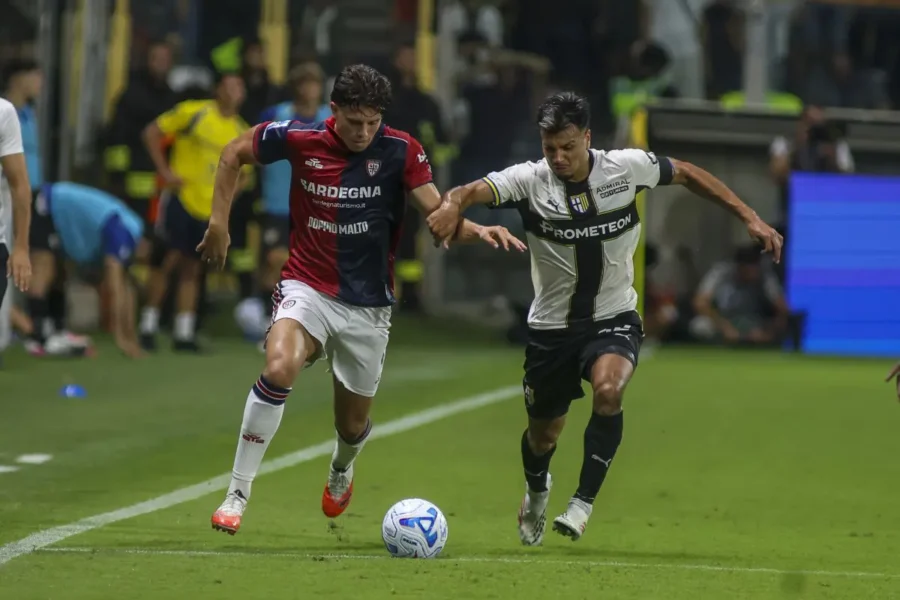 "Cagliari trionfa al Tardini: Romano stende il Parma!"