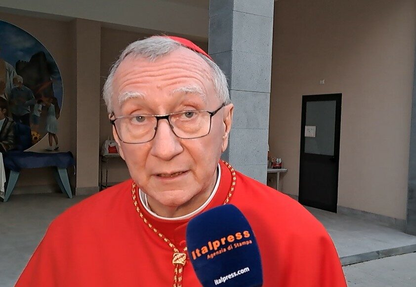 Ceuta: Parolin invita a un approccio comune alla migrazione
