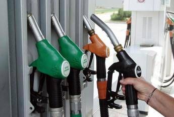 "Crisi Carburanti: benzina e diesel a 3 euro al litro?"