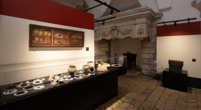 "Ercolano: Scopri l’arte di vivere a Castel Sant'Angelo!"
