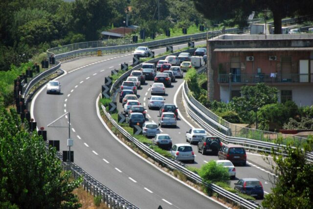 "Esodo estivo: traffico intenso ma tutto sotto controllo!"