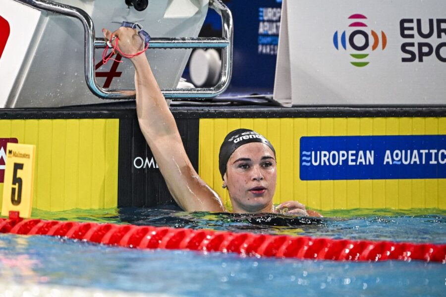 "Europei di Nuoto: Italia conquista due argenti nella 4×100 misti"