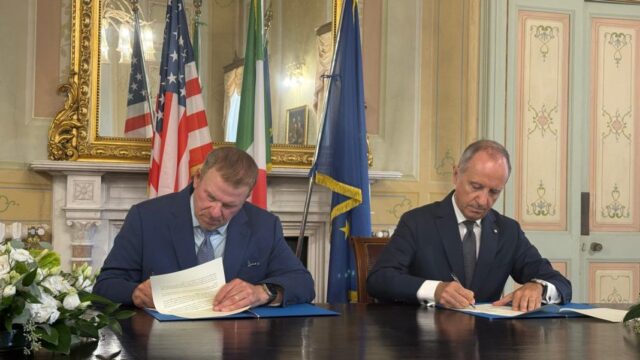"Italia entra nella Pax Silica: cosa significa per il futuro?"