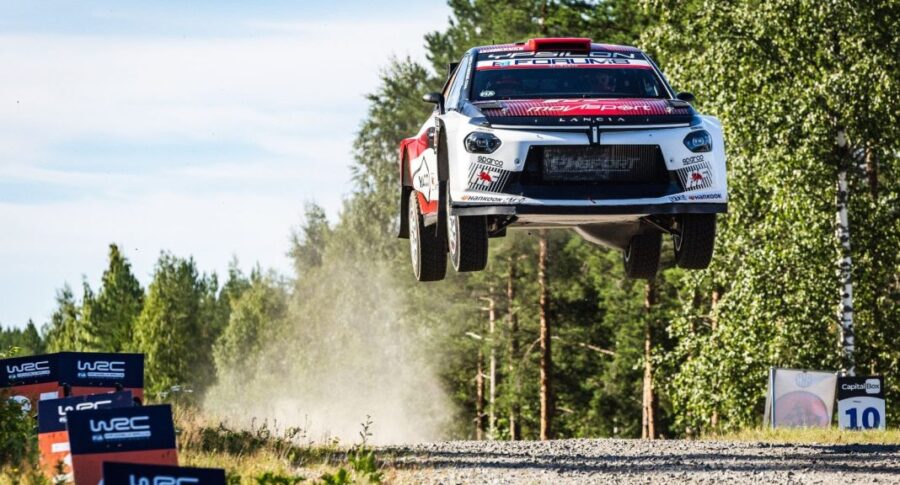 "Lancia Corse HF brilla nel leggendario Rally Finland"
