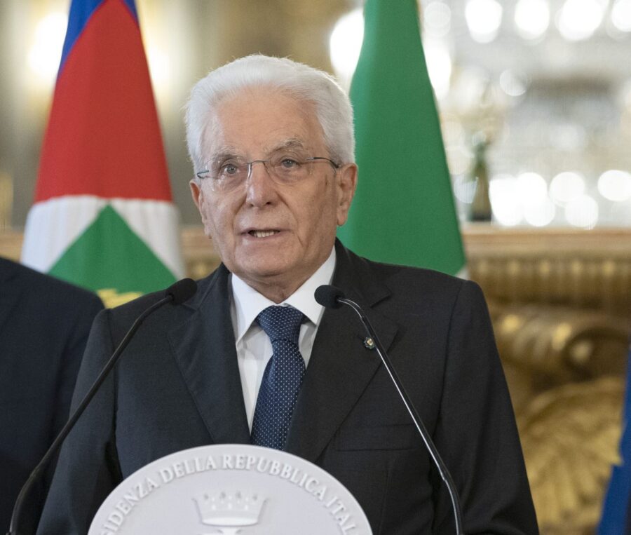 "Mattarella: 'Combattiamo le disuguaglianze e la rassegnazione'"