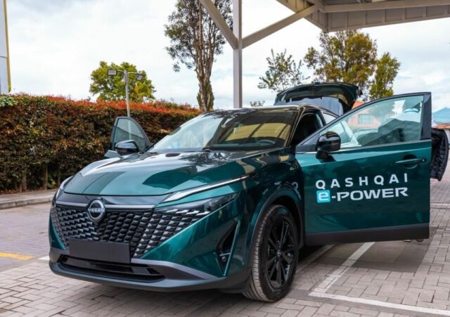 "Nissan Qashqai e-POWER: Nuovo Record Guinness Strabiliante!"