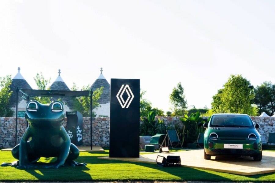 "Renault Twingo E-Tech Electric: Star al Viva! Festival Valle d'Itria"