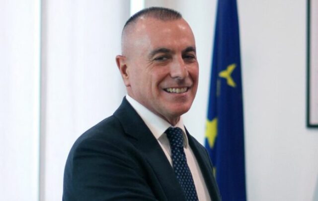 "Reputation Index: Descalzi, Salini e Artizzu al Top!"