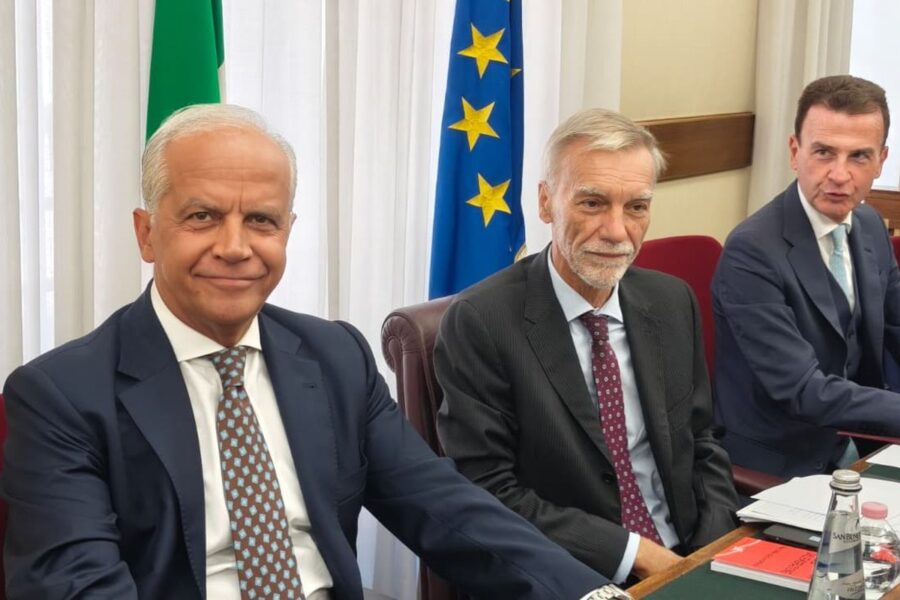 "Schengen: Piantedosi accusa Madrid di ritorsione verso l'Italia"