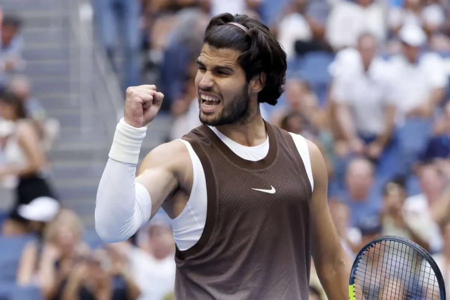 "Alcaraz e Sabalenka volano ai quarti agli US Open!"