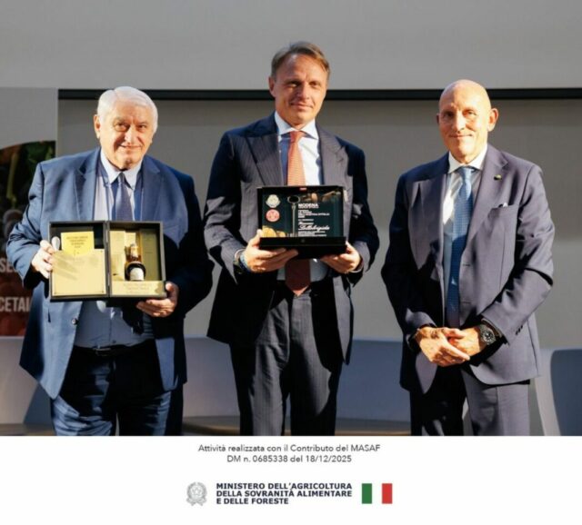 "Balsamico d'Italia: Lollobrigida riceve le Chiavi dell'Acetaia"