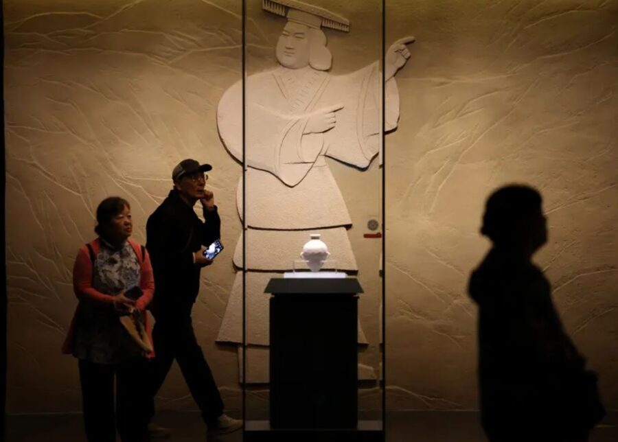 Cina lancia campagna per aumentare la spesa turistica!