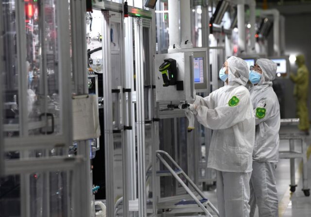 "Cina lancia innovativo piano per batterie di nuova generazione"