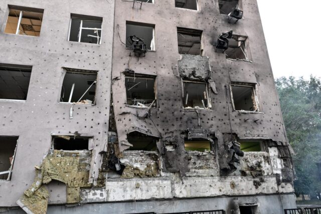 Droni in azione: scontri notturni tra Russia e Ucraina
