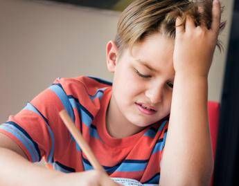 "Emicrania infantile: 1 bambino su 10 soffre, farmaci inesistenti"