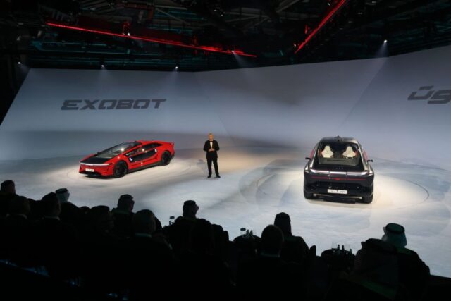 "Exobot: Arabia Saudita presenta le prime auto Ceer!"