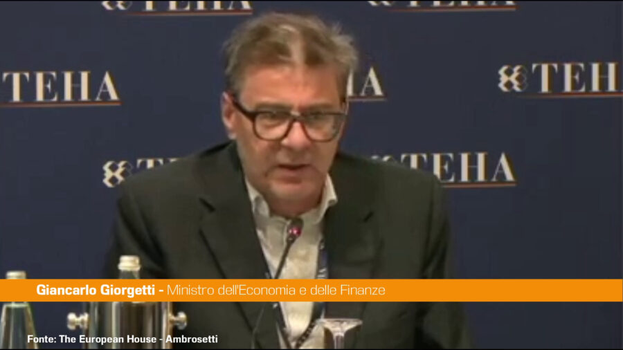 Giorgetti "Pil potrebbe avvicinarsi all'1%, l'Italia si è dimostrata resiliente"