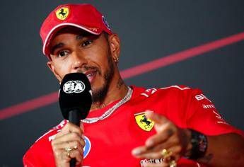"Hamilton: Antonelli a Ferrari? Non se ne andrà presto!"