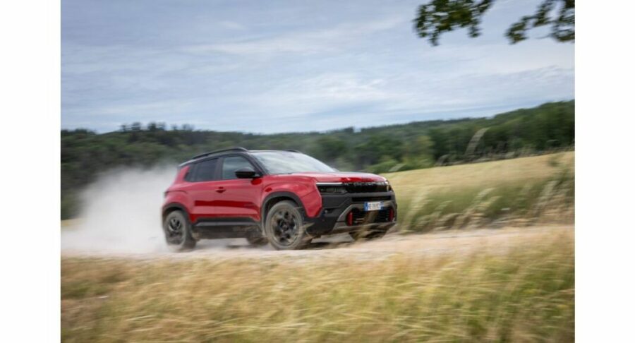 "Jeep Avenger: porte aperte nelle concessionarie il 19-20 Set!"