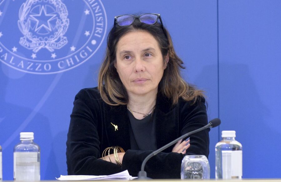 "Locatelli: Stabilità essenziale per famiglie e imprese"