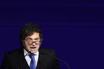 "Malvinas: l'Argentina di Milei sfida il Regno Unito!"