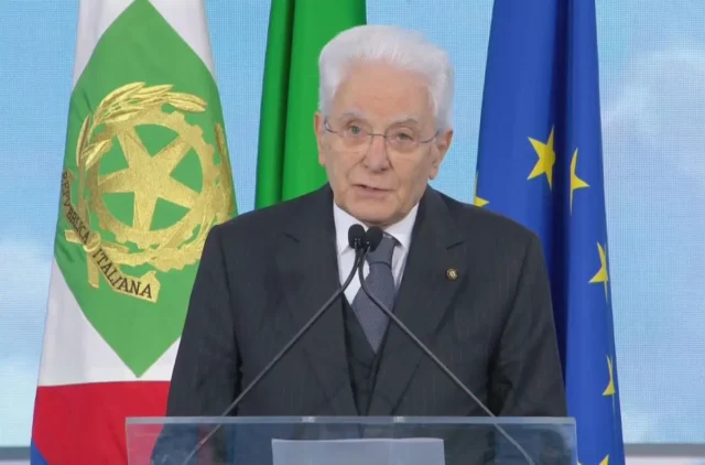 "Mattarella: La scuola deve unire, aperta a tutti!"