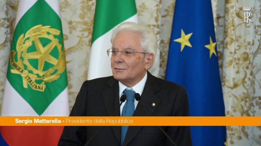 Mattarella "Teatro indispensabile per la nostra civiltà e crescita nostro Paese"