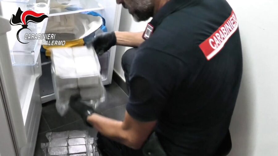 Maxi sequestro allo Zen 2 di Palermo, arrestati marito e moglie