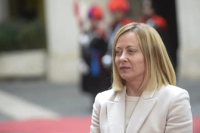 "Meloni: Ue, servono più aiuti per famiglie e imprese!"