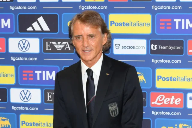 "Nuova Era Mancini: Divertimento e Vittoria per l'Azzurro"