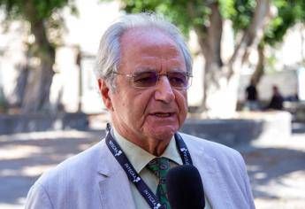 "Nuove tecniche per tumori cranici: meno complicanze!"