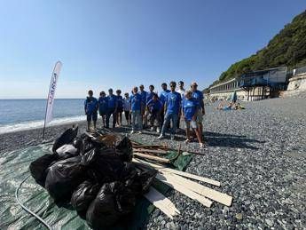 "Pulizia Costa Ligure: 115 kg di rifiuti rimossi da Marevivo"