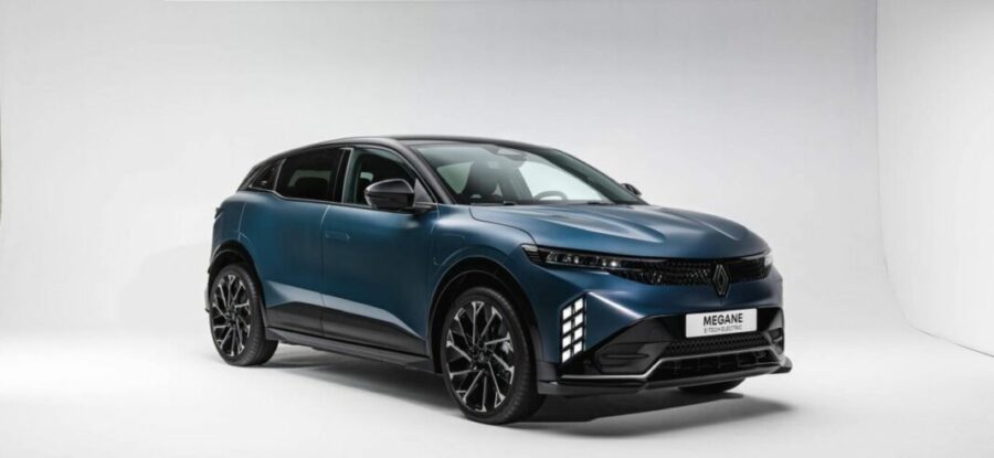 "Renault Mègane E-Tech Electric: anteprima esclusiva a Torino!"