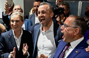 Sassonia: Afd trionfa con 44,5%, Siegmund fa la storia!