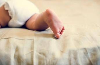 "Sepsi nei neonati: cause, sintomi e pericoli letali"