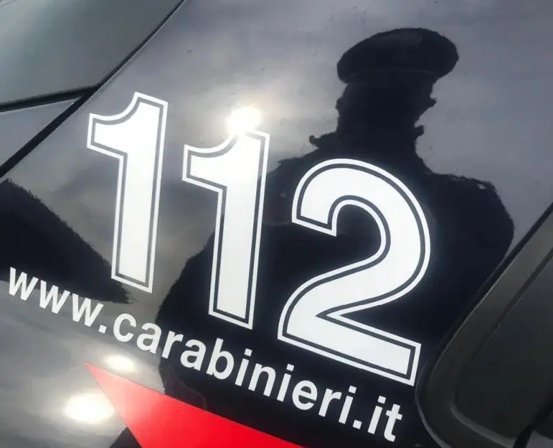 "Sette Arresti nel Foggiano: Scoperta Rete di Droga ed Estorsioni"