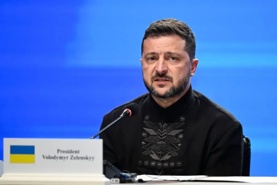 Ucraina: Zelensky offre colloqui per una pace dignitosa