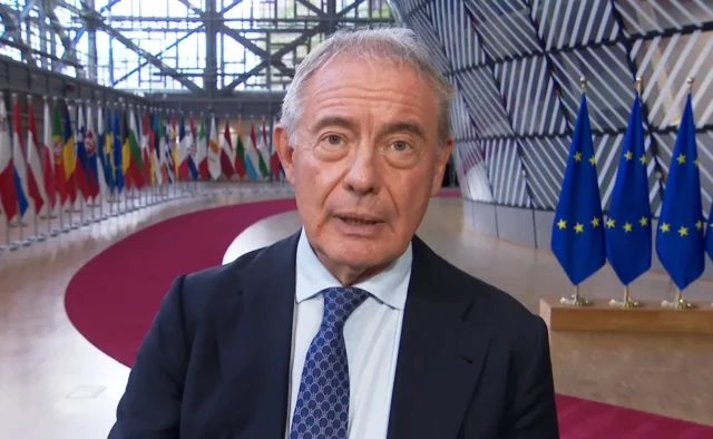 "Ue: Urso annuncia riforme per il settore elettrodomestici"