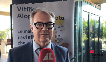 "Upadacitinib: nuova speranza per vitiligine e alopecia"