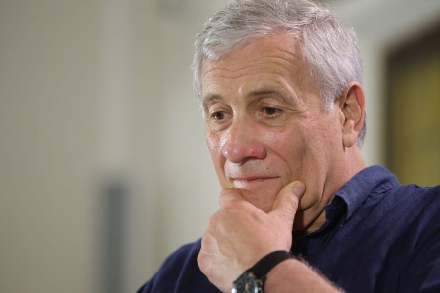 "Yemen: Tajani chiarisce, Mar Rosso cruciale per la pace"