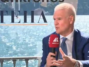 "Zangrillo: 'I generali che ammiro? Come Dalla Chiesa!'"
