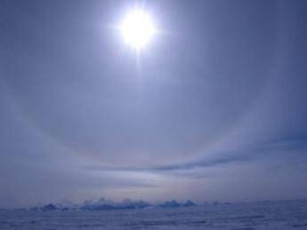 "Antartide: Carbonio dal permafrost, scoperte sorprendenti!"