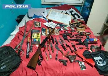 "Arrestato 19enne a Pavia con armi e svastiche in casa"