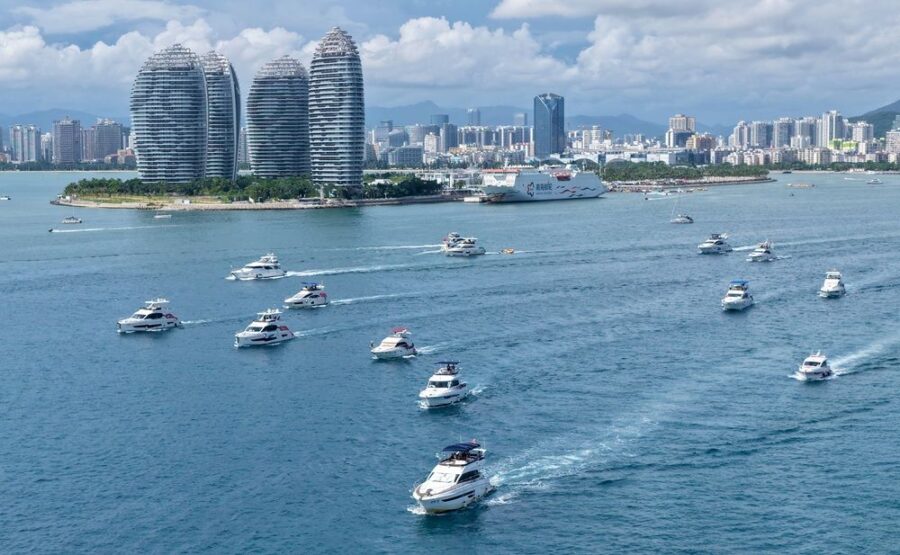 "Cina: Hainan apre il porto di libero scambio alle imprese"