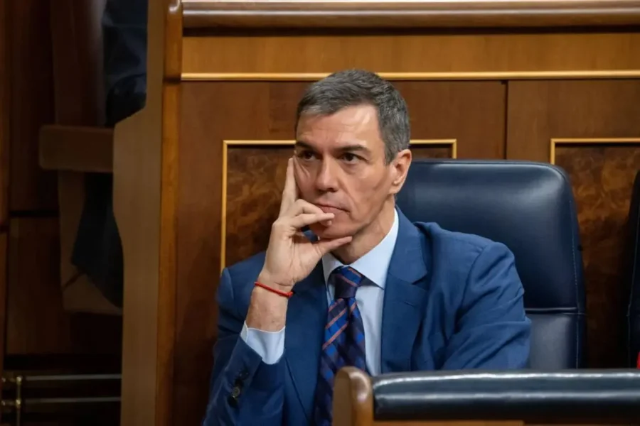 “Elezioni anticipate in Spagna: Sanchez fissa il 29 novembre”