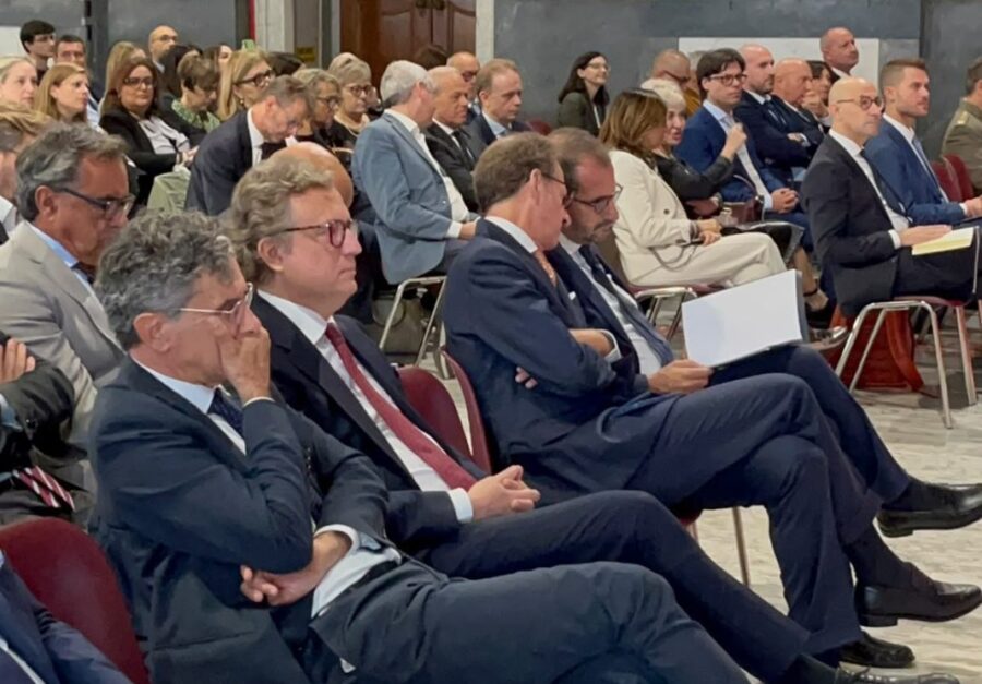 "Futuro Farmaceutico: Innovazione al Centro del Dialogo Regionale"