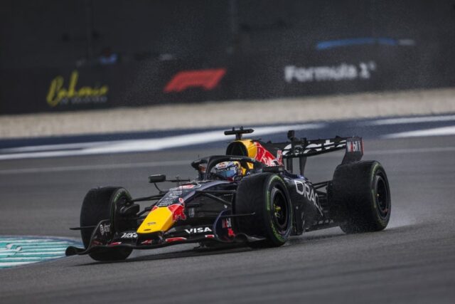 "GP del Bahrain: Verstappen trionfa, Antonelli secondo e Hamilton terzo"